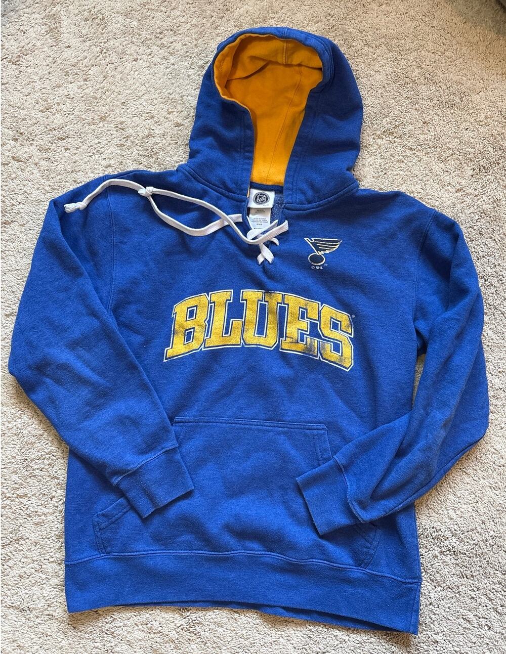 St. Louis Blues NHL Women's pullover hoodie, size Medium